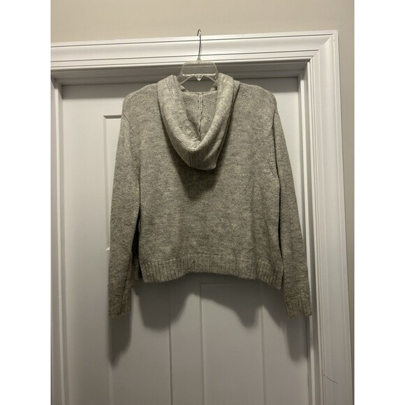 H&M Womens Small Hoodie Sweater Gray Crop Side Split Pullover Knit Acrylic Blend - Picture 5 of 5